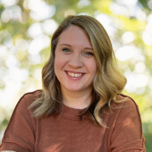 Caitie Jackson headshot-web